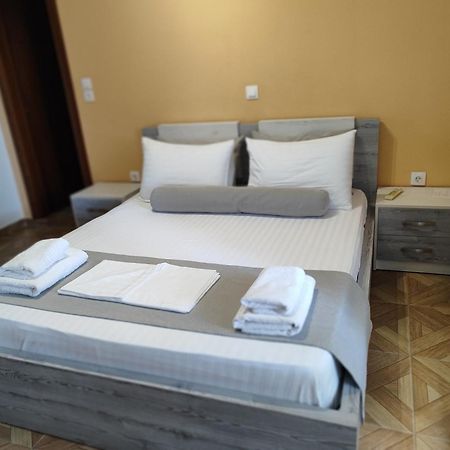 Dagos Rooms Dhermi Bagian luar foto