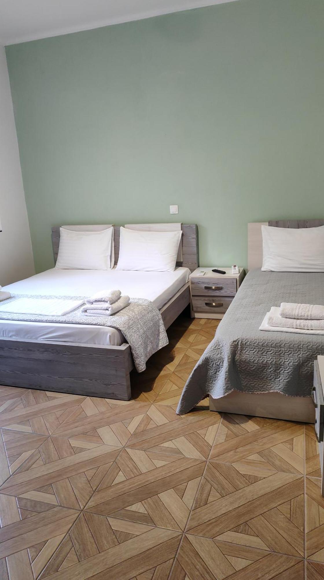 Dagos Rooms Dhermi Bagian luar foto