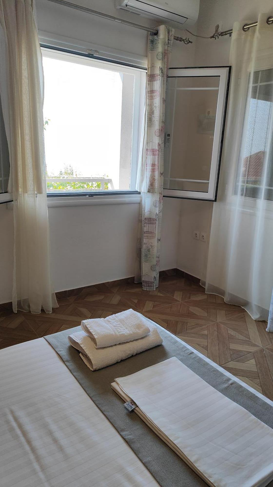 Dagos Rooms Dhermi Bagian luar foto