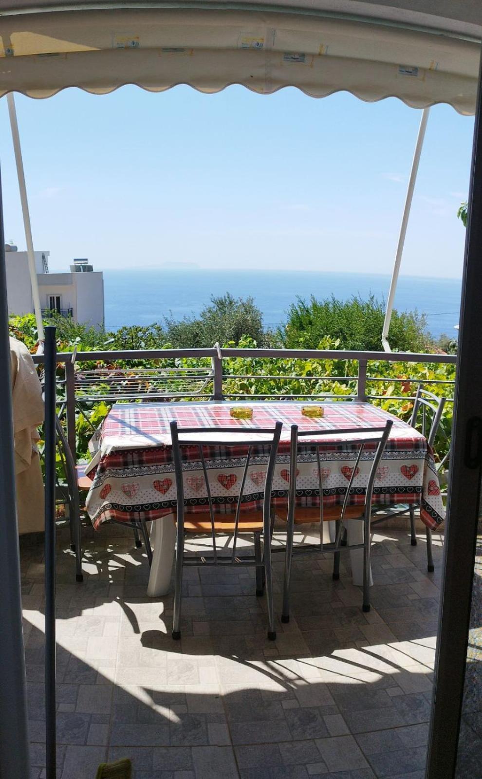 Dagos Rooms Dhermi Bagian luar foto